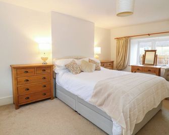 Greenham Cottage - Stoke-sub-Hamdon - Bedroom