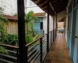 Aluna Casa y Cafe - Santa Marta - Balkon