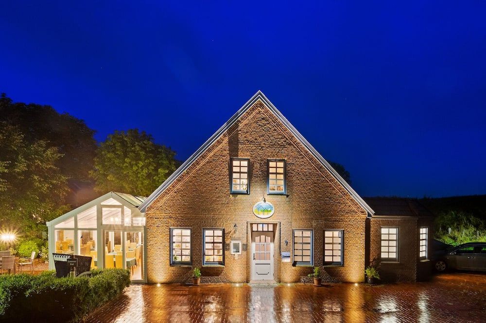 Hotel Deichinsel - Wangerland - Gebäude