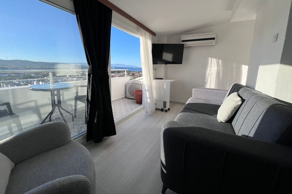 تيبيه هوتيل ألاجاتي - ألاكاتي - غرفة معيشة