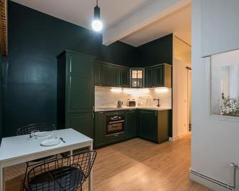 Aguirre apartment by People Rentals - Bilbao - Kitchen