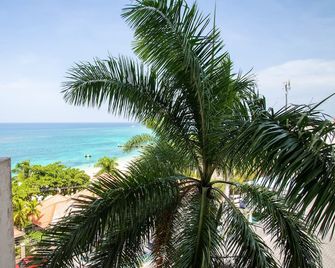 Sky Lounge Beach Studio At Monego Bay Club Resort - Bahía Montego - Playa