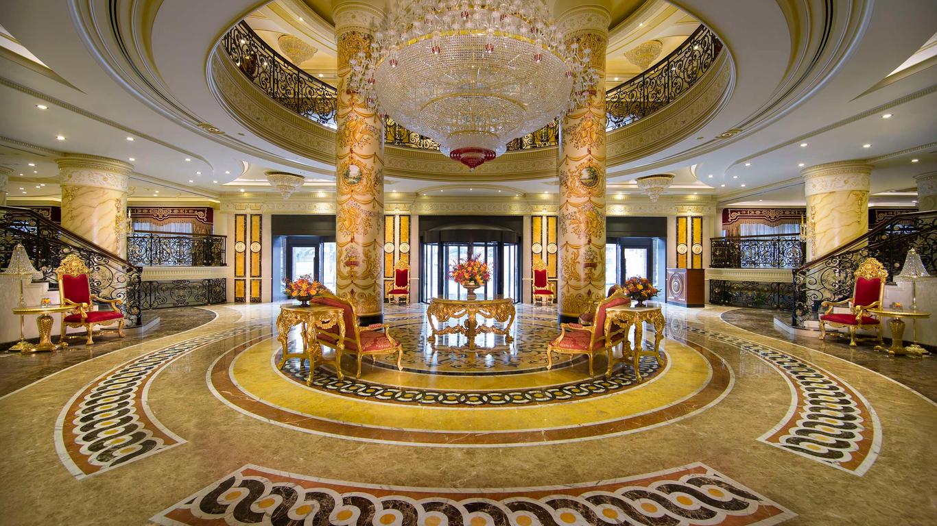 Royal Rose Abu Dhabi, a Curio Collection by Hilton Affiliated Hotel