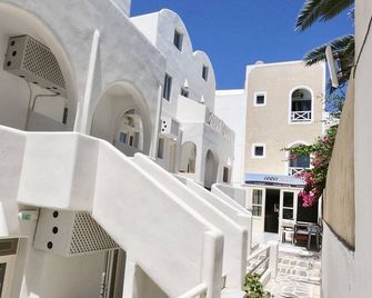 Anny Studios & Rooms Perissa Beach - Perissa