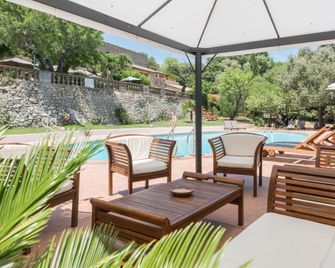 Domaine du Lac - Flassans-sur-Issole - Pool