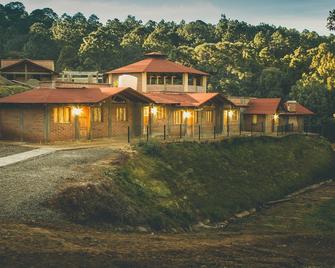 Los Pirineos - Mazamitla - Bâtiment