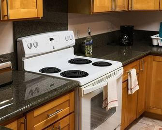 The Marbled Suite - Waikiki - Ala Moana - McCully - Honolulu - Cuina