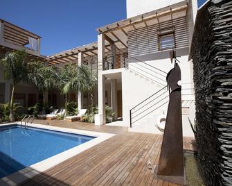 Hotel Casa Tota - Todos Santos - Pool