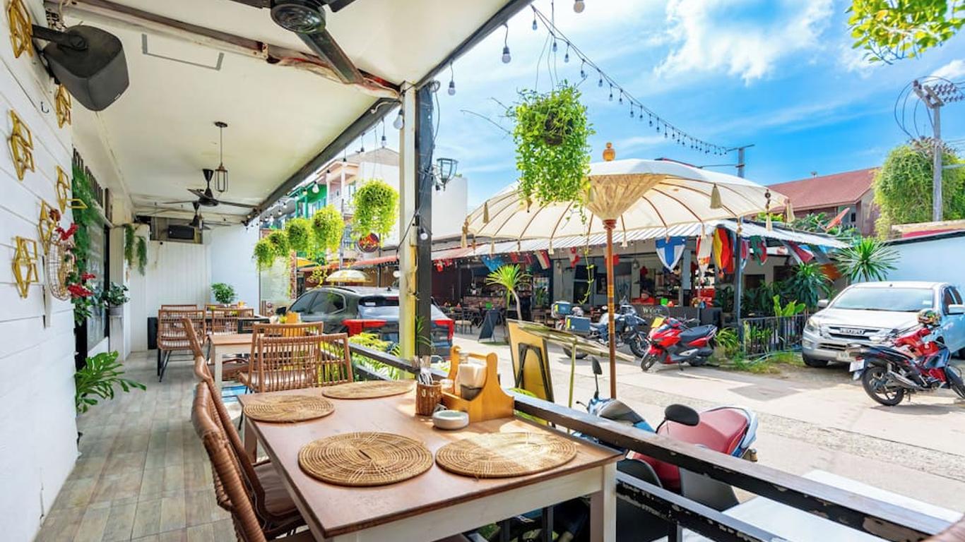 Kata Station Boutique Hotel