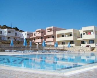Diakonis - Karpathos - Piscine