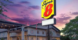 Super 8 by Wyndham Sault Ste Marie On - Sault Ste Marie - Bina