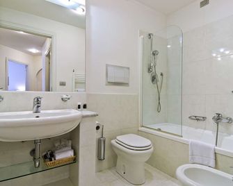 Residence I Triangoli - Rom - Bad