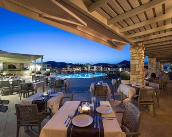 Saint Andrea Seaside Resort - Parikia - Restoran