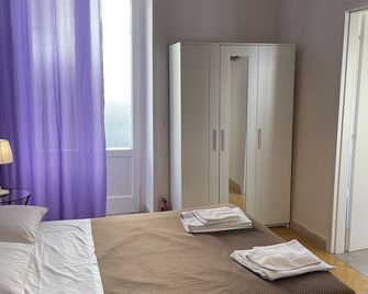 Antichi Riverberi in Station - Salerno - Habitación