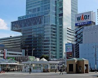 هوتل شو سيليني - أوساكا - مبنى