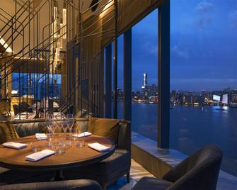 Hyatt Centric Victoria Harbour Hong Kong - Hong Kong - Restaurant