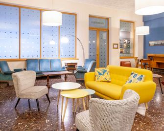 ibis styles Trani - Trani - Lounge