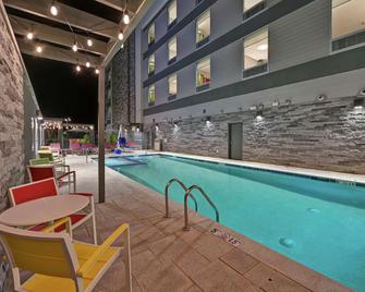 Home2 Suites by Hilton Buckeye Phoenix - Buckeye - Pool