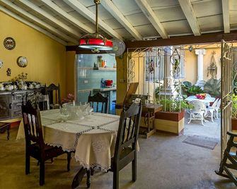 Hostal Señora Esther - Trinidad - Restaurace