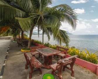 تانجونج بوتيري موتل - Langkawi - شرفة مرصوفة