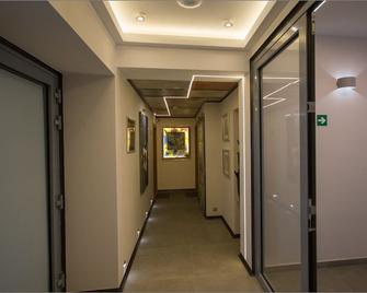 Apartamenty Efekt 72 - Gdynia - Korytarz