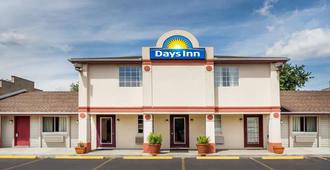 Days Inn by Wyndham Shreveport - Shreveport - Byggnad