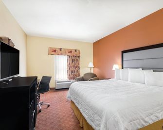 Baymont by Wyndham Fayetteville - Fayetteville - Yatak Odası