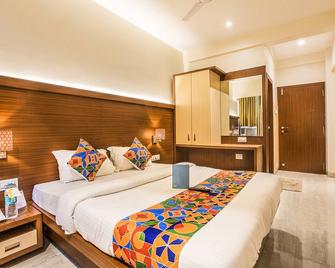 Fabhotel Spring Inn Kandivali - מומבאי - חדר שינה