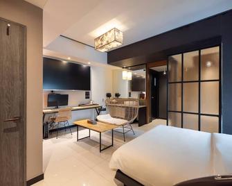 From H Maru Hotel Pocheon - Pocheon - Habitación