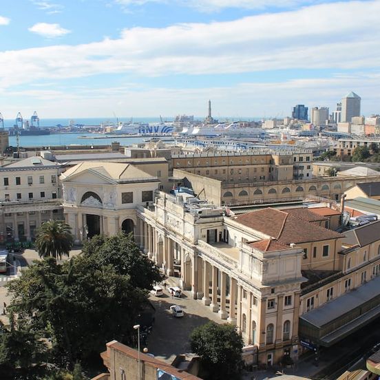 Outdoors view view of Hotel Bellevue