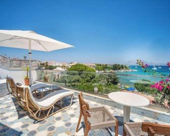 Kumluk Hotel - Datça - Balcony