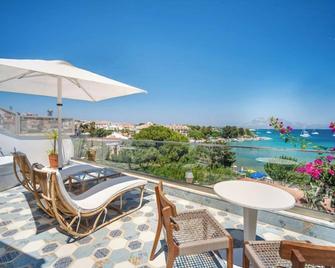 Kumluk Hotel - Datça - Balcón