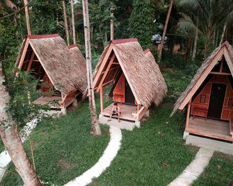 Loboc Nipa Hut Village - Loboc - Bedroom