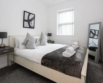 Contemporary Bolton Apartment in Central Location - Bolton - Bedroom