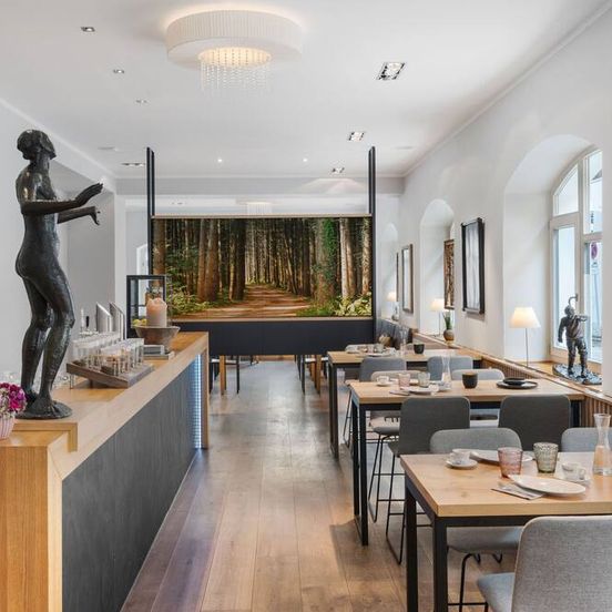 Restaurant view of Alpen Hotel München