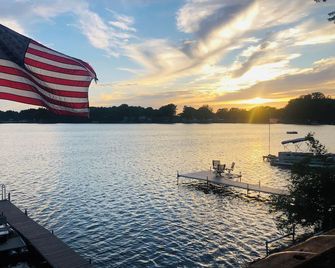 The Wellington Lake Cottage - Middlebury
