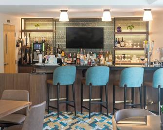 The Wylie Inn and Conference Center at Endicott College - Beverly - Bar