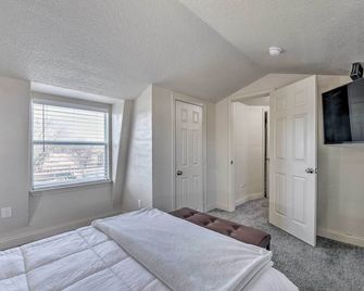 Bright Brownwood Home With On-Site River - Brownwood