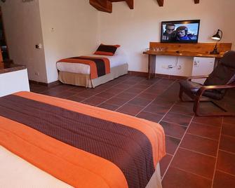 Hotel Pucon Green Park - Pucón - Bedroom