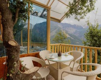 Swastika Aashiyana Tree House - Gushaini - Balcony