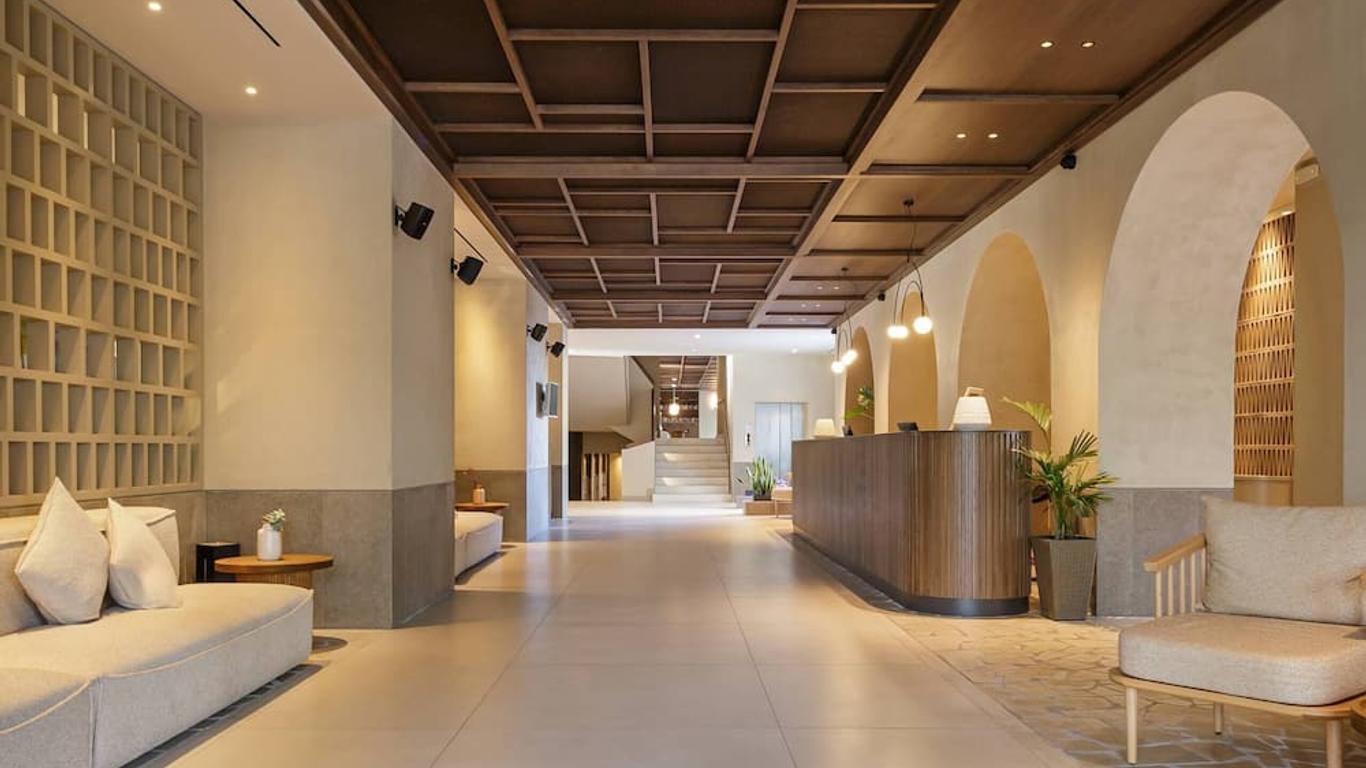 Akrotiri Beach Resort Hotel - Adult Friendly