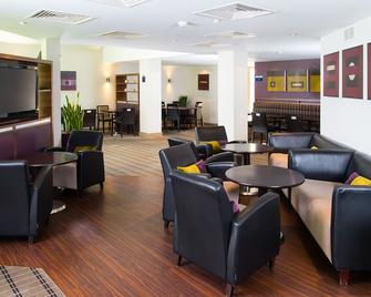 Holiday Inn Express Stirling - Stirling - Σαλόνι