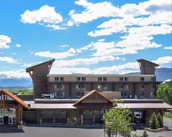 Holiday Inn Frisco by IHG - Frisco - Edificio