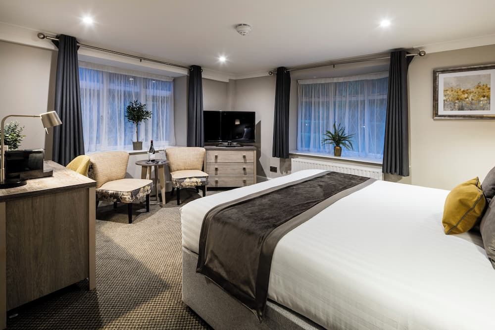 ذا هولت هوتل - بيستر - غرفة نوم