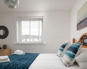 Rivage - Modern Maisonette - Deganwy - Bedroom
