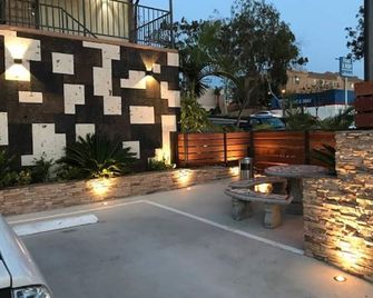 Berkshire Motor Hotel - San Diego - Cảnh ngoài trời