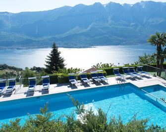 Village Hotel Lucia - Tremosine - Bazén