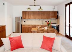 Apartment Sambucco - Sbo102 By Interhome - Savona - Cocina