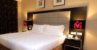 Crown Garden Hotel - Kota Bahru - Schlafzimmer