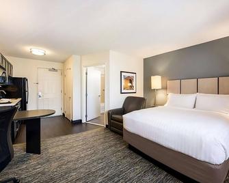 Relaxing Vacation! Close to Toyota Center! Spacious Suites! Pets Allowed Here! - Houston - Chambre